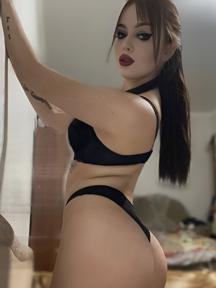 Филиция привлекальеная девушка из Локни цена от 5000 руб