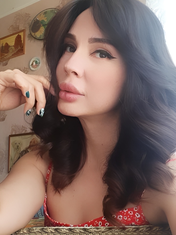 Филиция привлекальеная девушка из Локни цена от 4000 руб