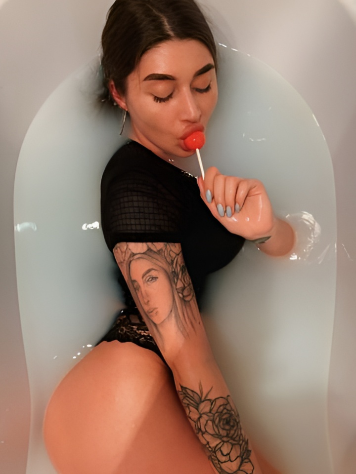 Наталья привлекальеная девушка из Локни цена от 5000 руб