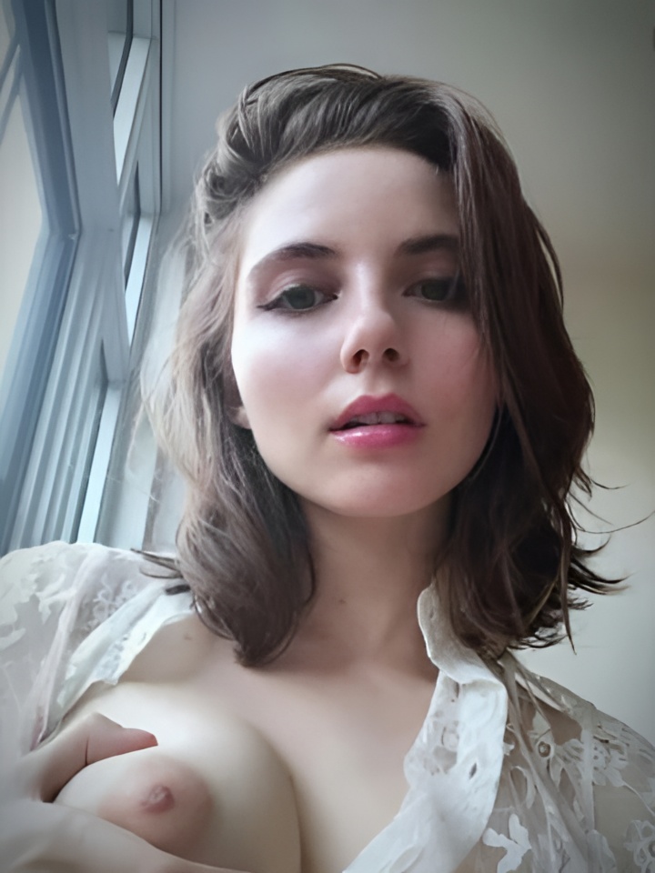 Ярославна привлекальеная девушка из Локни цена от 2000 руб