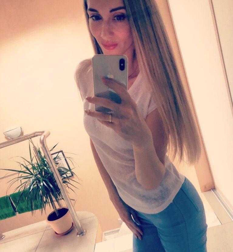 Тони привлекальеная девушка из Локни цена от 3500 руб