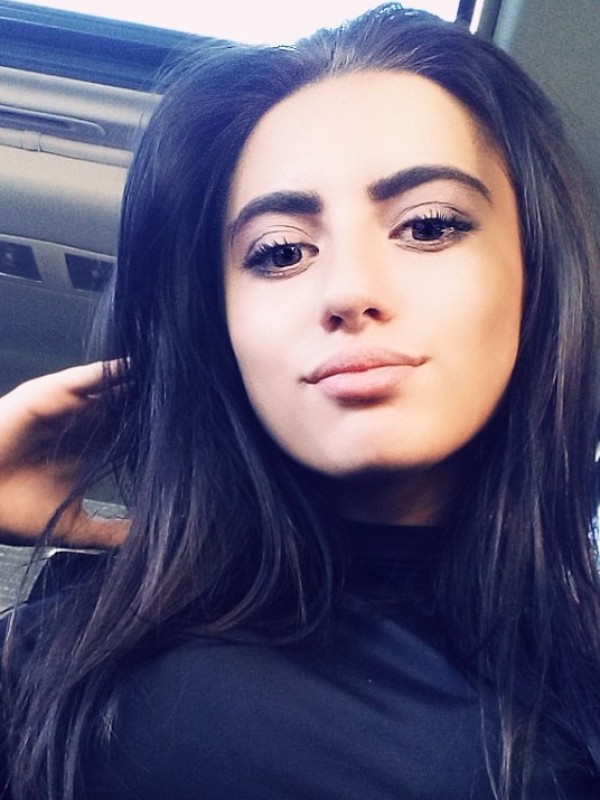 Лиля привлекательная девушка из Локни цена от 3500 руб