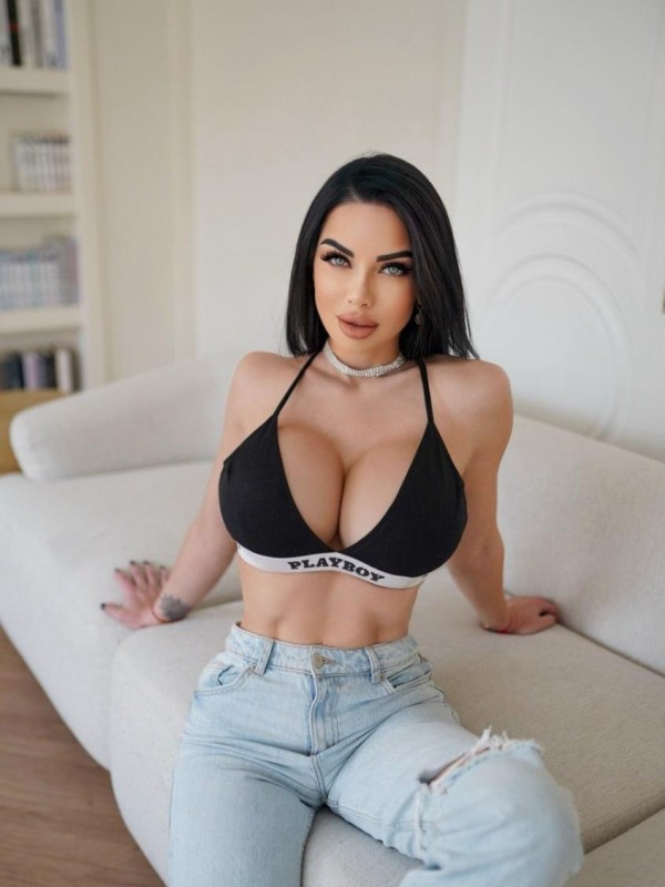 Ника привлекательная девушка из Локни цена от 7000 руб